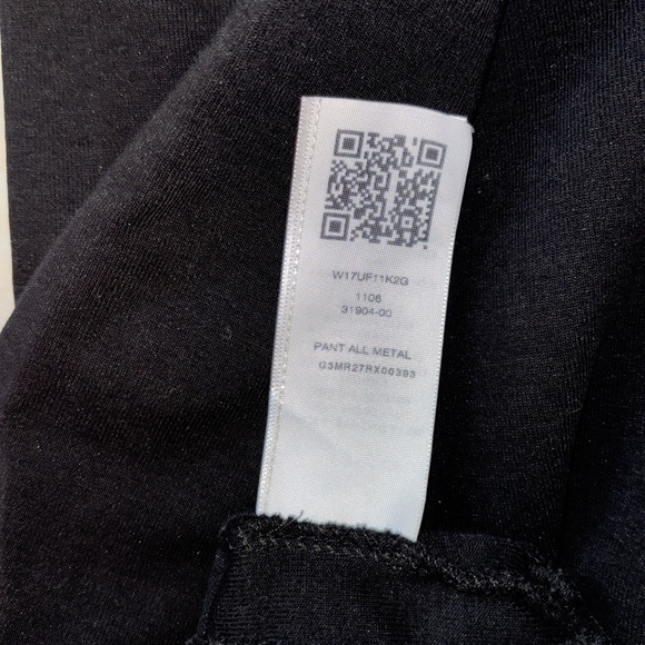 True Religion🧲 Gold Metallic Logo Jogger, Size M - Picture 13 of 14